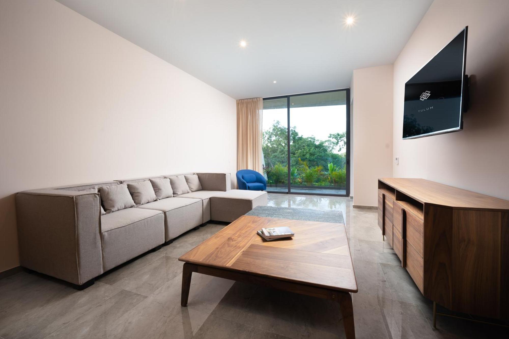 Aparthotel Mistiq 4*